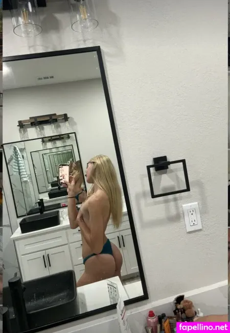 Midwestlexii OnlyFans Thumbnail #2REje8hDaT