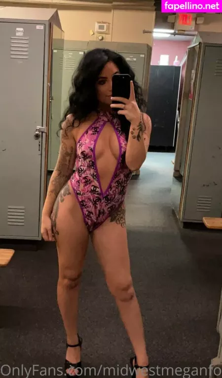 Midwestmeganfoxx OnlyFans Thumbnail #7iXisFfdAu