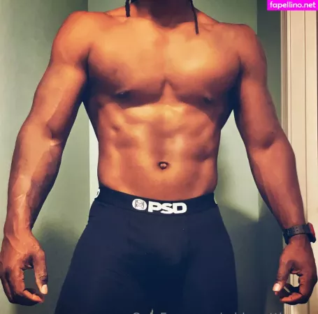 Midwestthangs OnlyFans Thumbnail #foIb1L6rWD