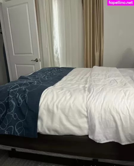 Midwestthangs OnlyFans Thumbnail #o8qeLMRQv3