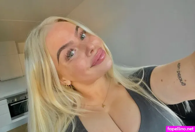 Mie Keller OnlyFans Thumbnail #32TbhCopmZ