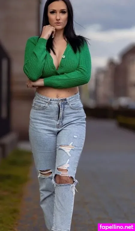 Mieetzcheen 1 OnlyFans Thumbnail #Geg9mGOVhz