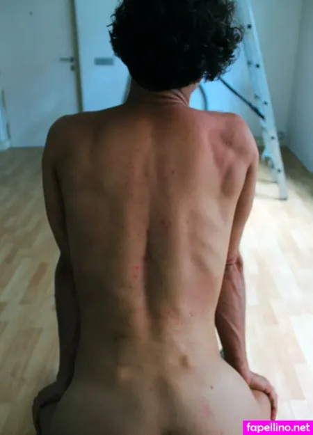 Miele Macondo OnlyFans Thumbnail #0BeB7csqLf