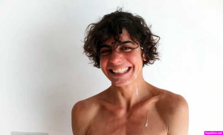 Miele Macondo OnlyFans Thumbnail #F9373jFZL4