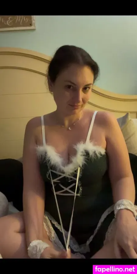 Miflymrsrobinson OnlyFans Thumbnail #LTjTVdbjU3