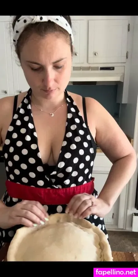 Miflymrsrobinson OnlyFans Thumbnail #sPdGV5YP5k