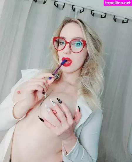 Mih Mayer OnlyFans Thumbnail #hdrn5f8qeq