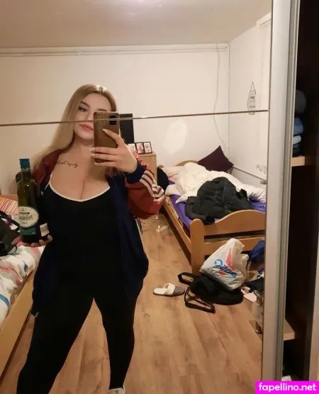 Mihaela Zeli OnlyFans Thumbnail #O6DWBRjQV5