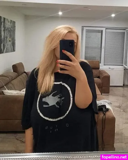 Mihaela Zeli OnlyFans Thumbnail #bP8E2P8Yp5