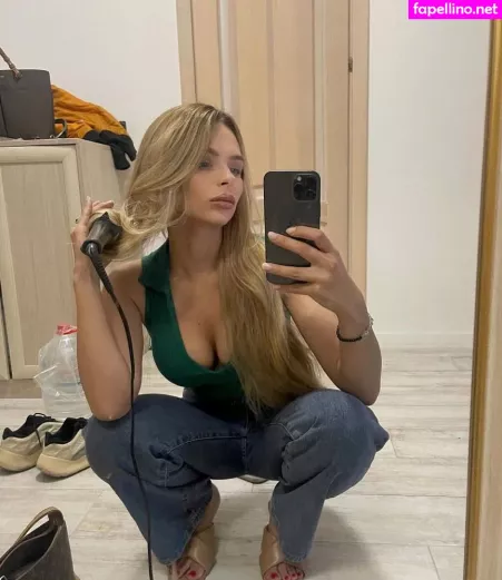 Mihalina Novakovskaya OnlyFans Thumbnail #qeBdF2CSSq