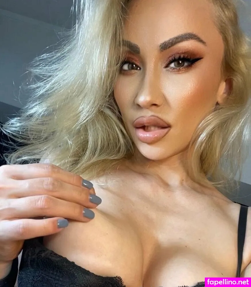 maxin_milif_, miilf_mistress Nude Leaked OnlyFans Photo #rAndQV8llj