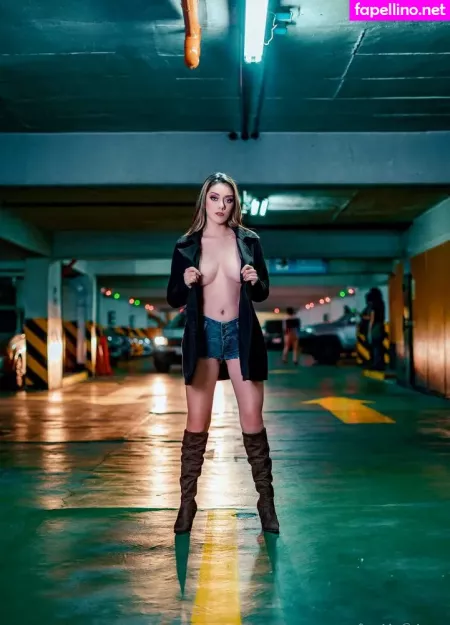 Mika Janneth OnlyFans Thumbnail #9coC8ahfll