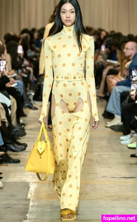 Mika Schneider OnlyFans Thumbnail #bLSM868pDS