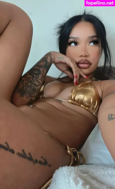 Mikaadenise OnlyFans Thumbnail #Zxh19LNL6M