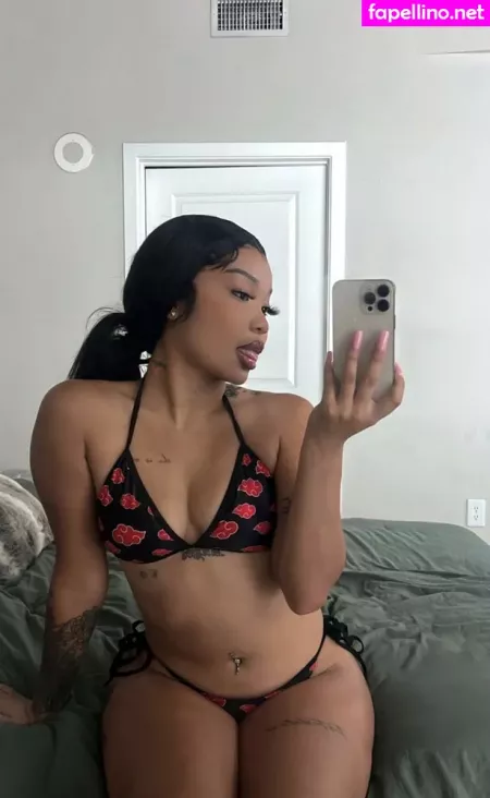 Mikaadenise OnlyFans Thumbnail #xOTYQIG35m