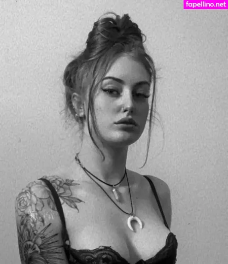 Mikaboo7 OnlyFans Thumbnail #JcyhxZ2sQt