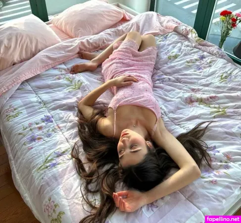 Mikaela Astel OnlyFans Thumbnail #OlQy9RcVnJ