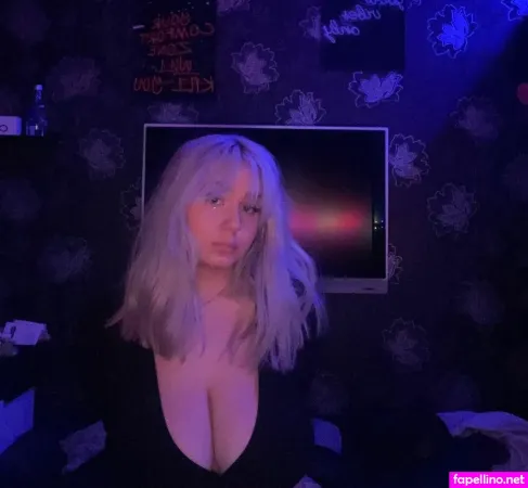 Mikaela B OnlyFans Thumbnail #HtUvhLvcHd