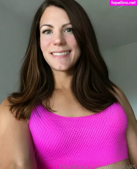 Mikaela85 OnlyFans Thumbnail #5TOR3bz126