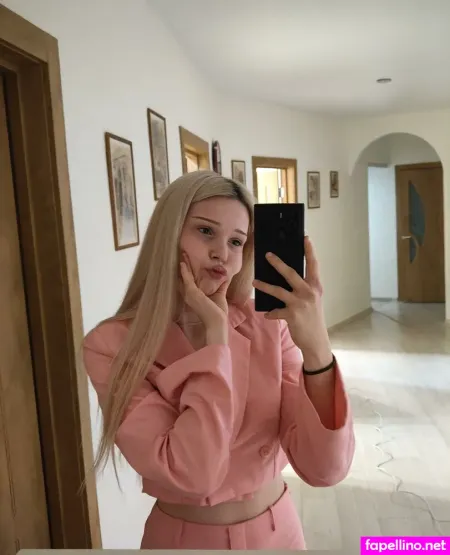 Mikaelataron OnlyFans Thumbnail #oYqkyKslca