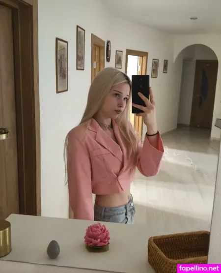 Mikaelataron OnlyFans Thumbnail #vJarFGyZIq