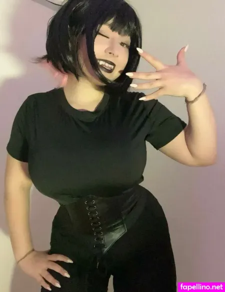 Mikaiichan OnlyFans Thumbnail #MXTbCw89lo