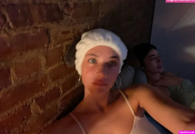 Mikaila71002 OnlyFans Thumbnail #1rEH3l1Ivr