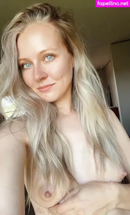 Mikamarie OnlyFans Thumbnail #yCjln3QOxi