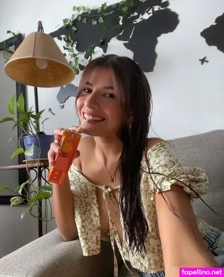 Mikamikaela OnlyFans Thumbnail #1RXJUlrO0d