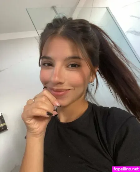 Mikamikaela OnlyFans Thumbnail #RBfqVcncOz