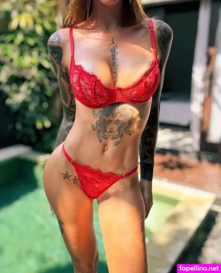 Mikandink OnlyFans Thumbnail #XFYeZLmLwT