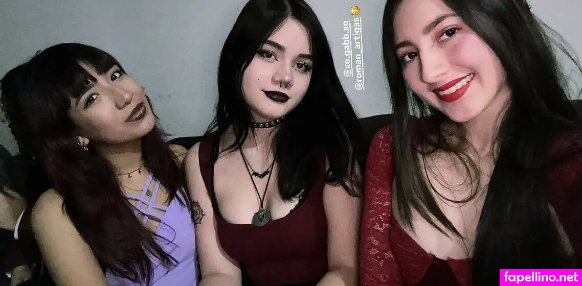 lenapeachxo, mikawaifu, xo_mikax Nude Leaked OnlyFans Photo #SRWscQ4hbJ