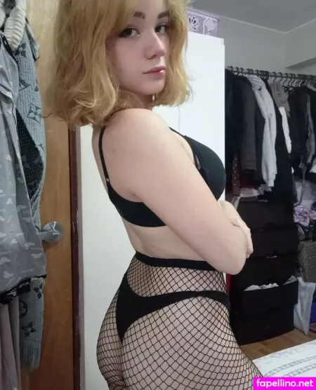 Mikansnee OnlyFans Thumbnail #0D8tqXONxG