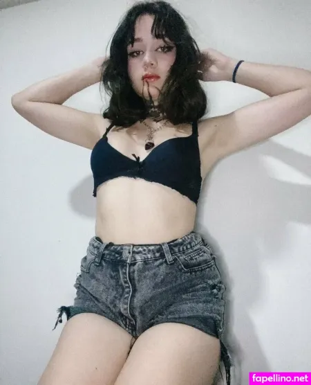 Mikansnee OnlyFans Thumbnail #AxCMWvqKtO