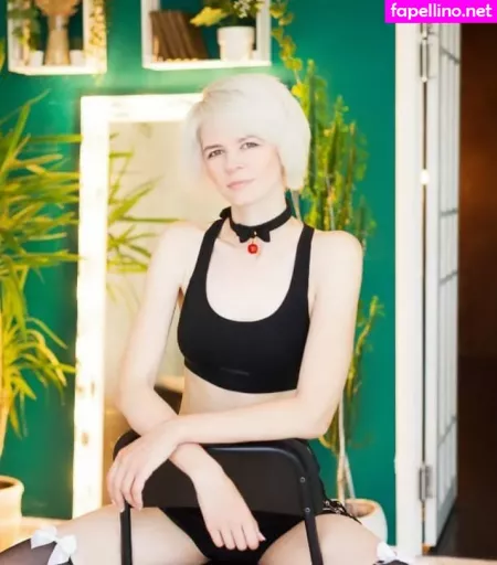 Mikanyaky OnlyFans Thumbnail #6apSfbFm1L