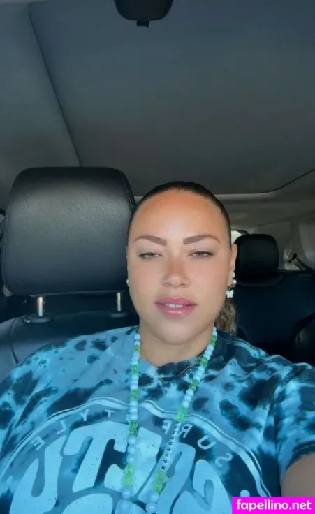 Mikayla Shea OnlyFans Thumbnail #QKKJCAE22w