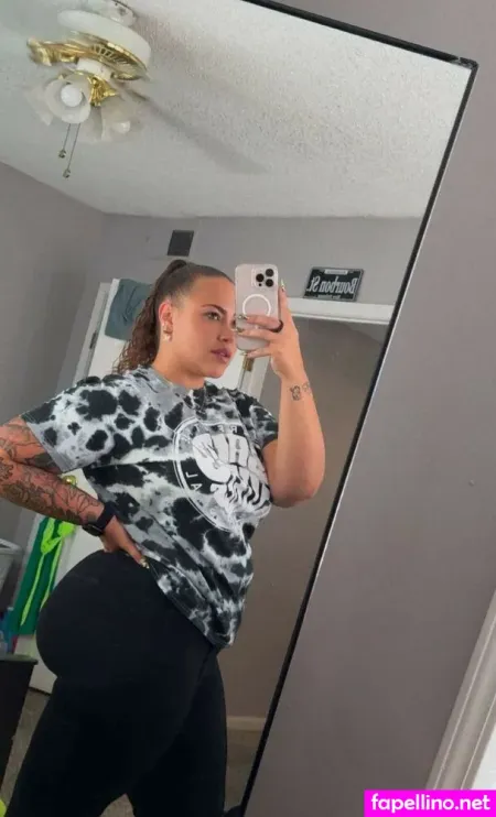 Mikayla Shea OnlyFans Thumbnail #gZM9Cf9wWy