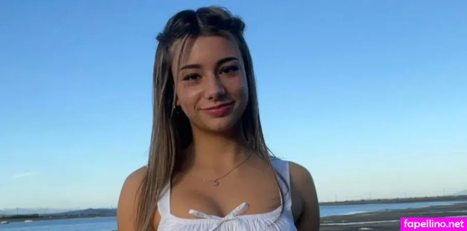 Mikaylacampinos OnlyFans Thumbnail #TbdnUx4J4n