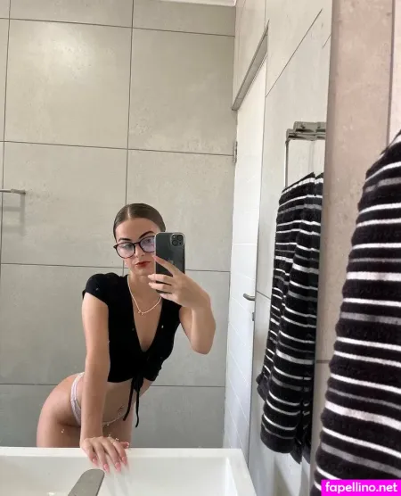 Mikaylafreee OnlyFans Thumbnail #qI2vGCCokC