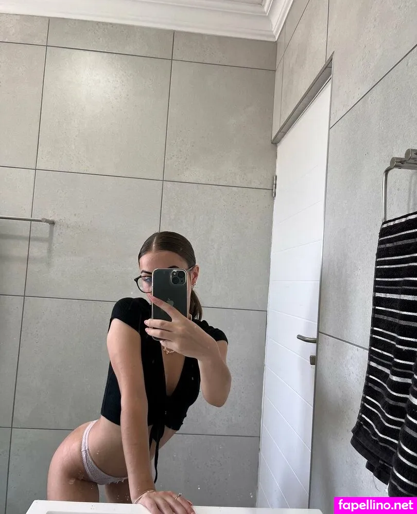 mickeyfreee, mikaylafreee Nude Leaked OnlyFans Photo #yhmufISVTZ