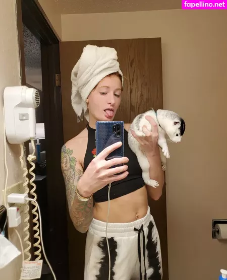 Mikaylarainesfans OnlyFans Thumbnail #BglQEbd7Nn