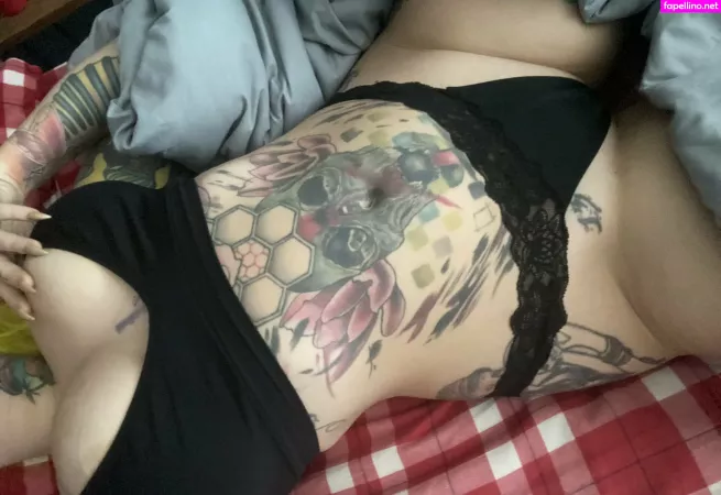 Mikaylax OnlyFans Thumbnail #gnA0tIkfQ2