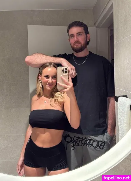 Mikburgess OnlyFans Thumbnail #HI1b5UtTeW