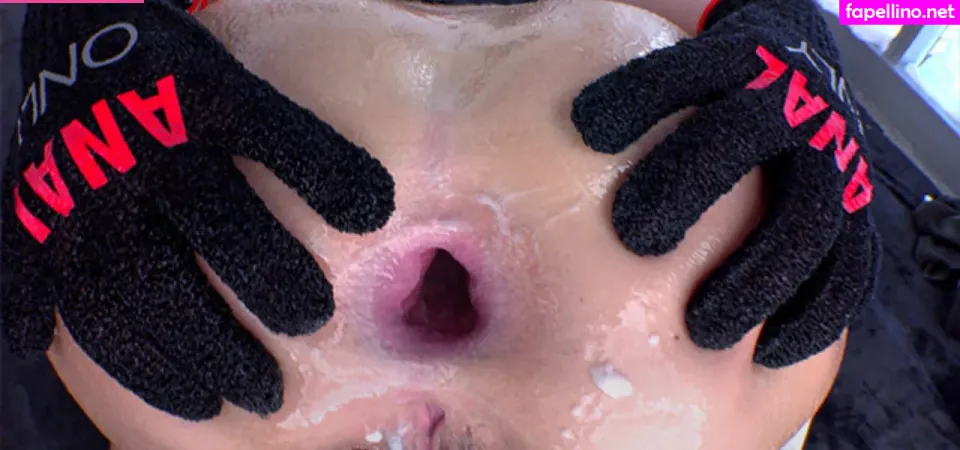 Mike Adriano OnlyFans Thumbnail #w4AxhSax3N