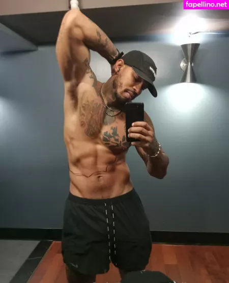 Mikemann OnlyFans Thumbnail #chbU7QIZfb