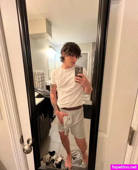 Mikeybarone OnlyFans Thumbnail #3B0nhlWFBy