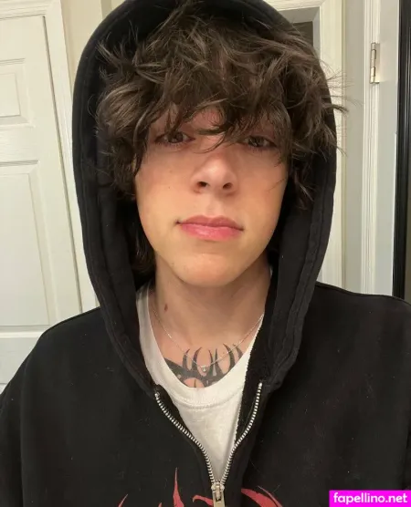 Mikeybarone OnlyFans Thumbnail #3xOtLS2vfj