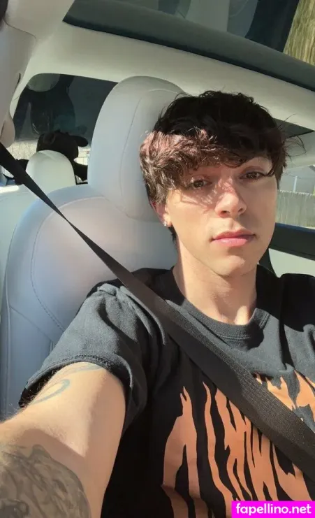 Mikeybarone OnlyFans Thumbnail #HIvtT5CJxg