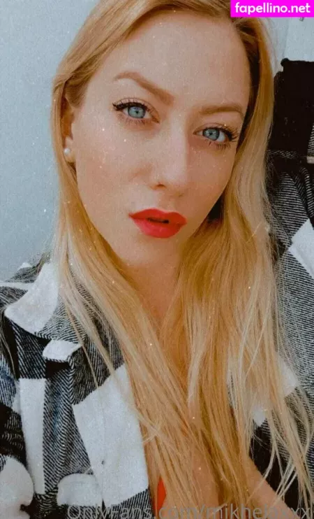 Mikhelaxxx OnlyFans Thumbnail #B7xlNCIsUn