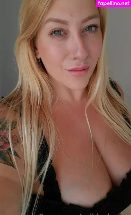 Mikhelaxxx OnlyFans Thumbnail #kb3iEZNgQk